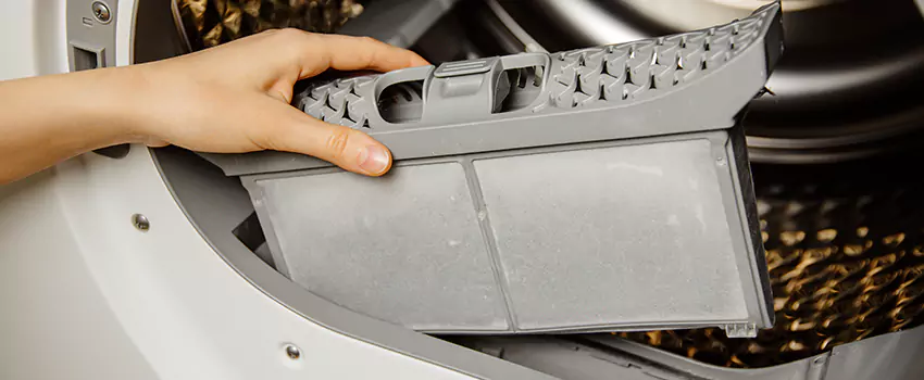 Signs Of A Clogged Dryer Lint Trap in Lodi, New Jersey